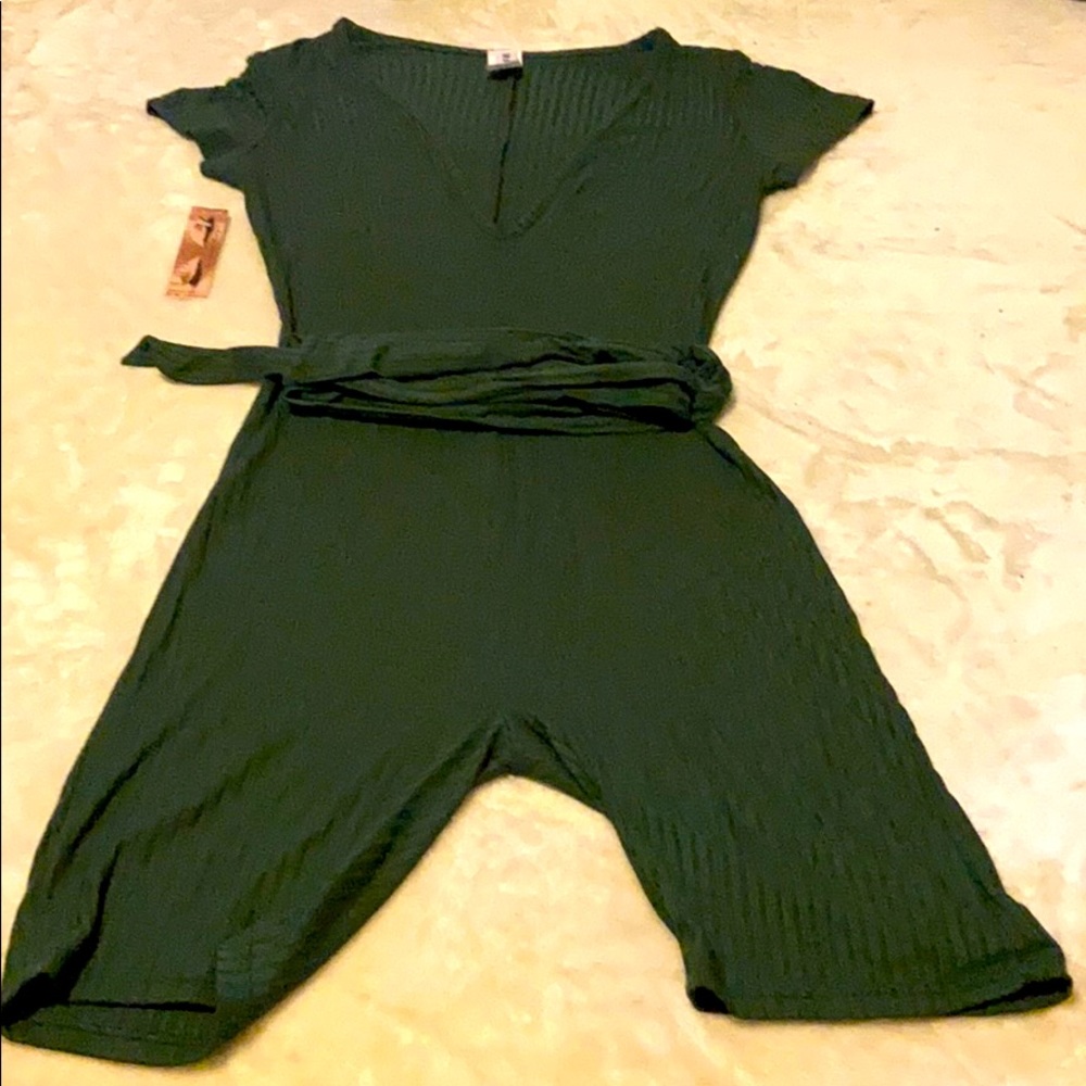 A rib waist tie biker romper